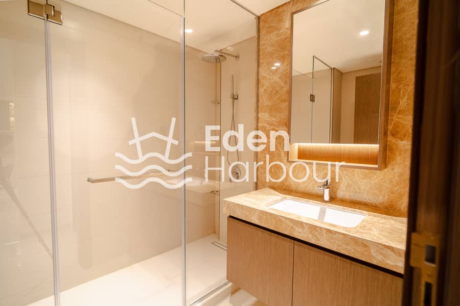 LARGER BALCONY | HIGH FLOOR | PALM VIEWS - Image 11