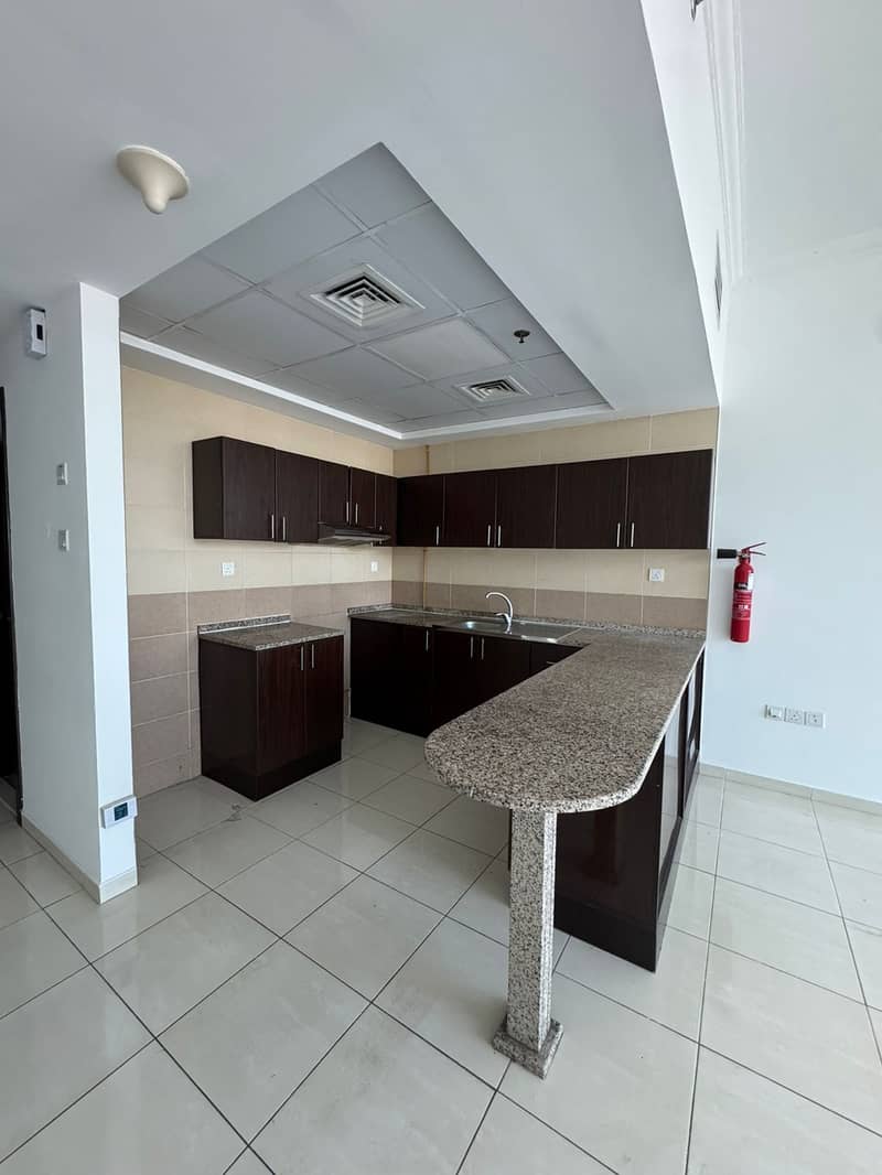 1 BHK Apartment | with best amenities | Vacant - Image 7