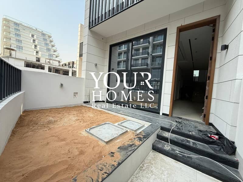 Modern 5 Bed Townhouse | Brand New | With Basement - Image 11