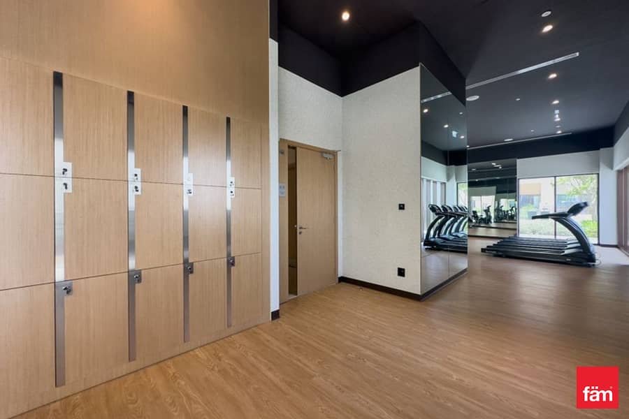 Stunning View | Furnished | Vacant - Image 18