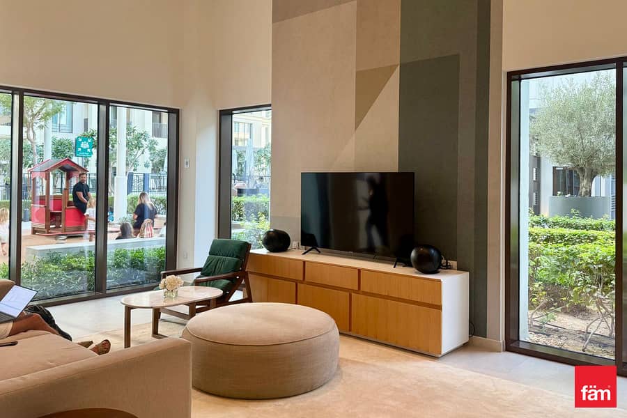 Stunning View | Furnished | Vacant - Image 23