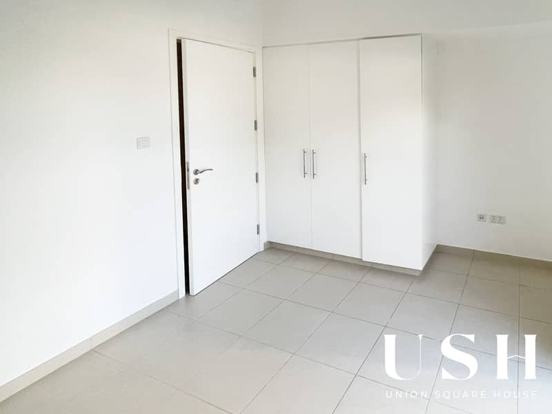 Well Maintained 2 BR | Pool View | Avail Jan 2026 - Image 9