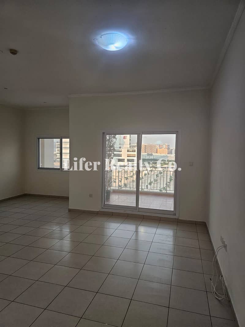 Huge 2BR + Maid | 2 Balconies | Vacant | 4 Cheques - Image 15