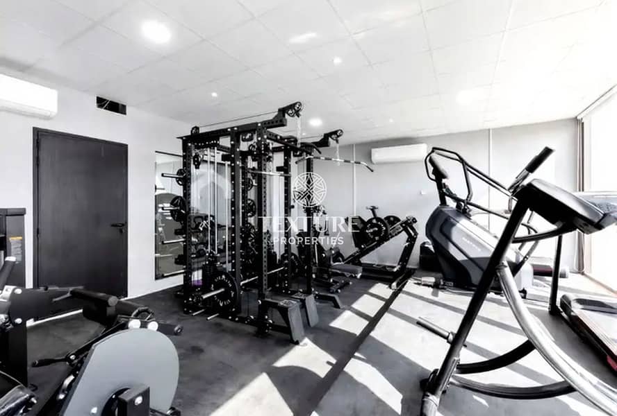 Custom Built | Corner Unit | Vacant On Transfer - Image 16