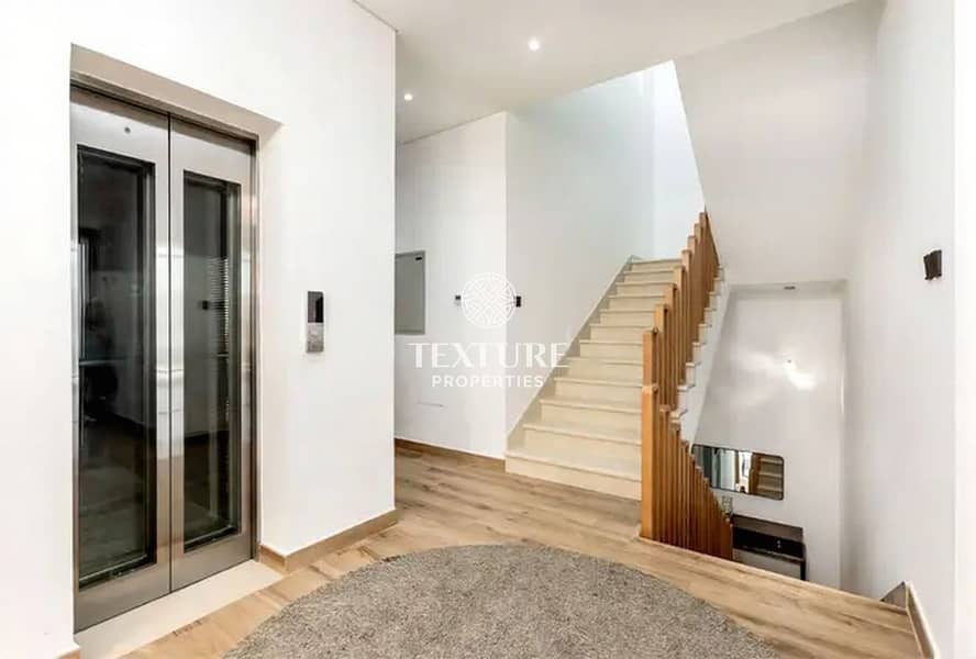 Custom Built | Corner Unit | Vacant On Transfer - Image 21