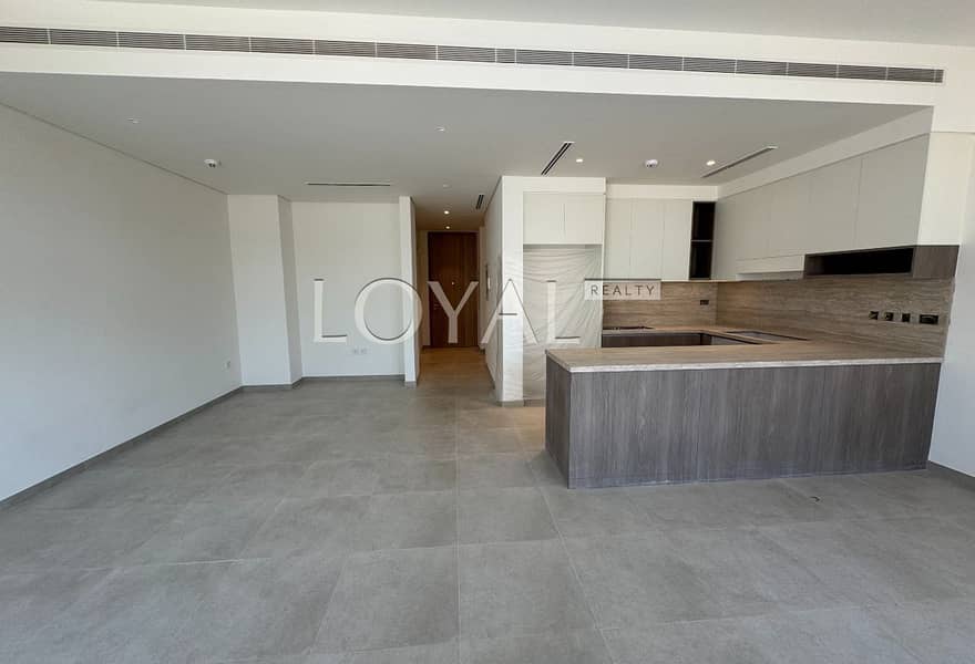 Spacious | Brandnew | Near to Park