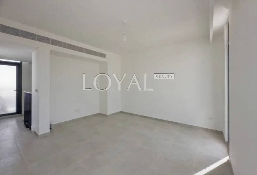 Spacious | Brandnew | Near to Park - Image 8