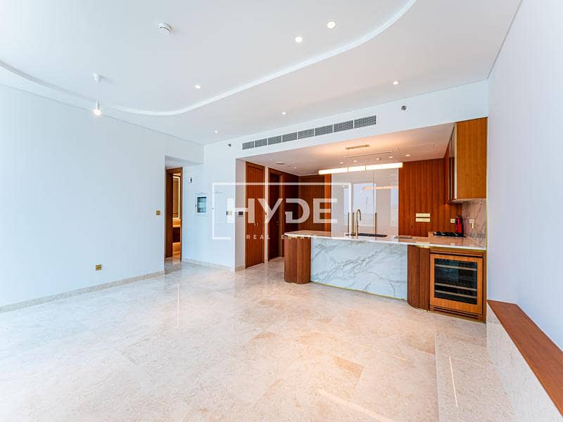 Brand New | Luxury Living | Close to OP.