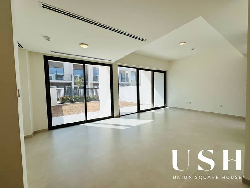 Contemporary l Close to Club House l Vacant