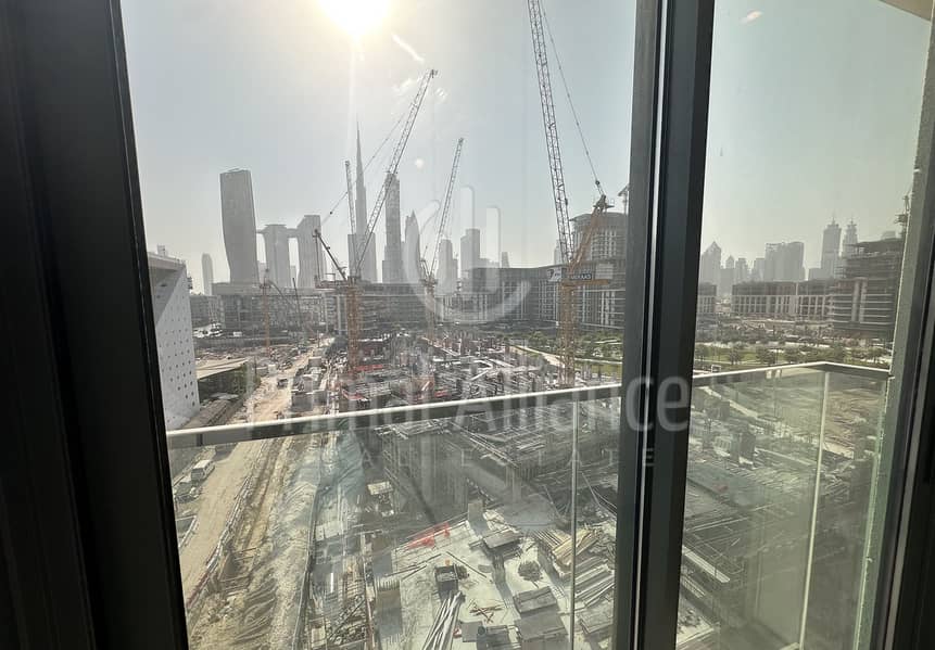 Burj Khalifa View | Brand New | Vacant - Image 8