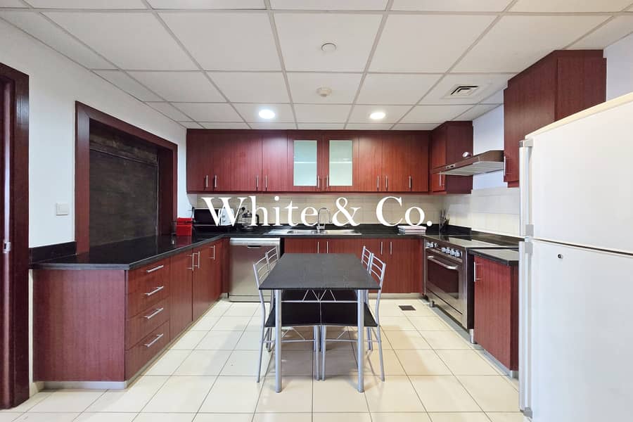 Vacant | Full Sea Views | 3 Bedroom + Maid - Image 13