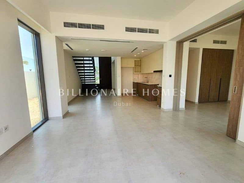 Single Row | Ready to Move in | Prime Location