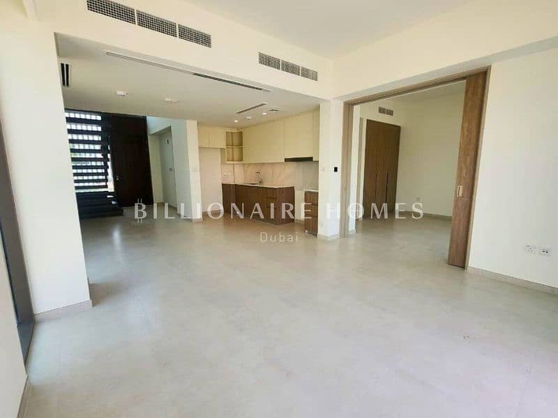 Single Row | Ready to Move in | Prime Location