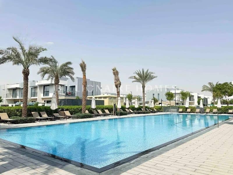 Single Row | Ready to Move in | Prime Location - Image 22