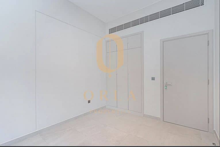 Private Single-Row Home | Vacant & Fully Upgraded - Image 14