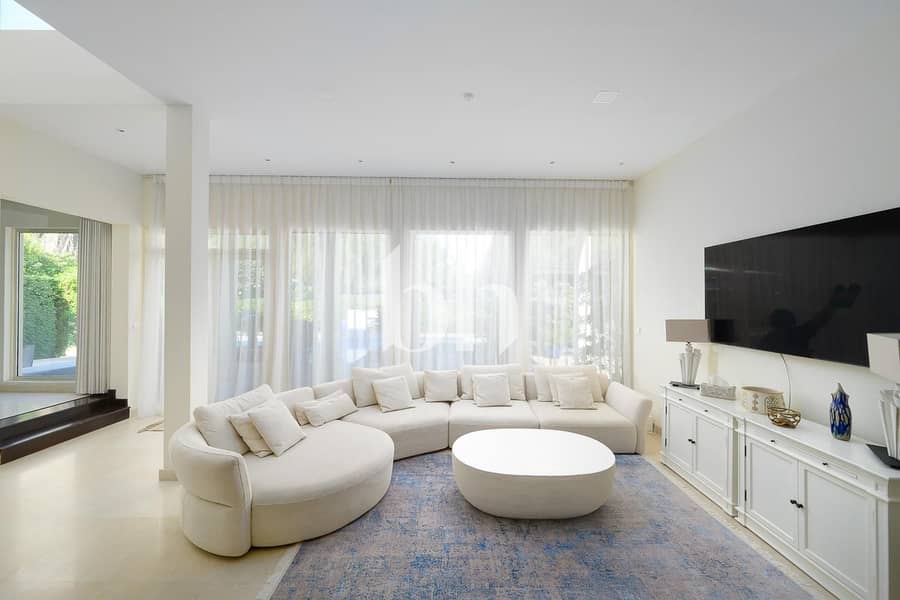 EXCLUSIVE | Stunning | Park Facing | Close to Golf