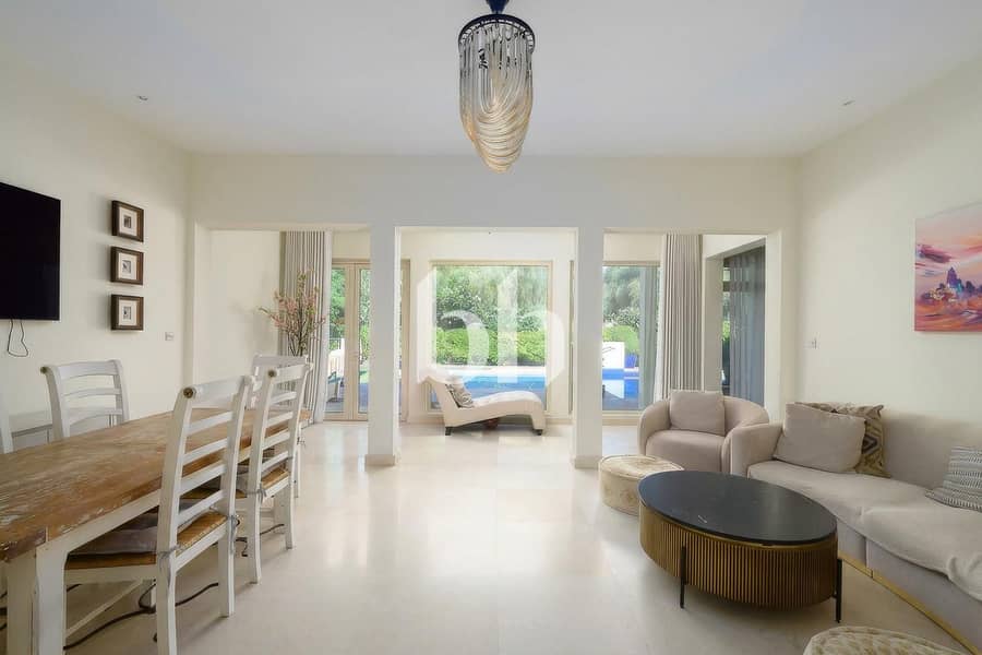 EXCLUSIVE | Stunning | Park Facing | Close to Golf - Image 6