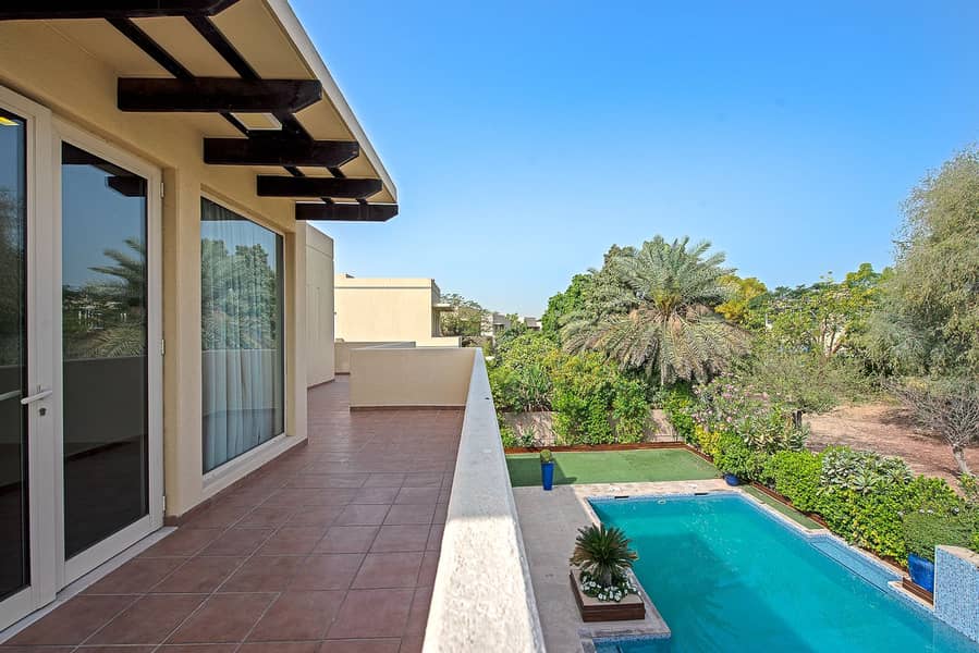 EXCLUSIVE | Stunning | Park Facing | Close to Golf - Image 20