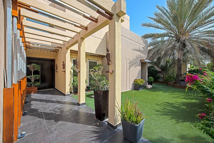 EXCLUSIVE | Stunning | Park Facing | Close to Golf - Image 22