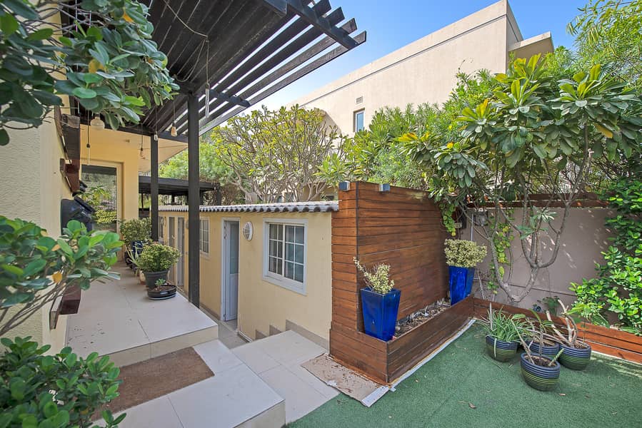 EXCLUSIVE | Stunning | Park Facing | Close to Golf - Image 24