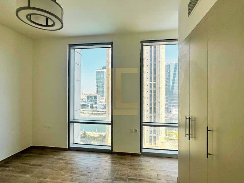 CANAL AND POOL VIEW | BIGGEST LAYOUT | VACANT - Image 8