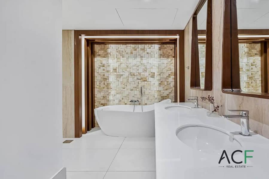 Luxurious | Spacious Layout | Prime Location - Image 19