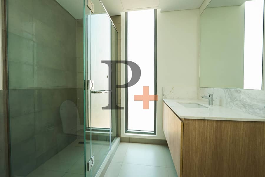 Beachfront Living Made Affordable | Multiple Chq - Image 10