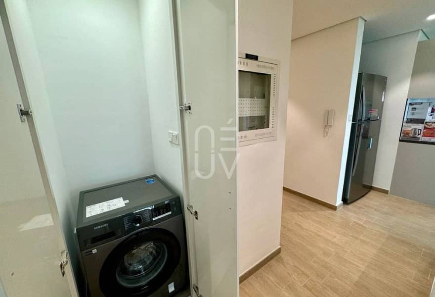 Close to Metro | High Floor | Vastu Unit - Image 11