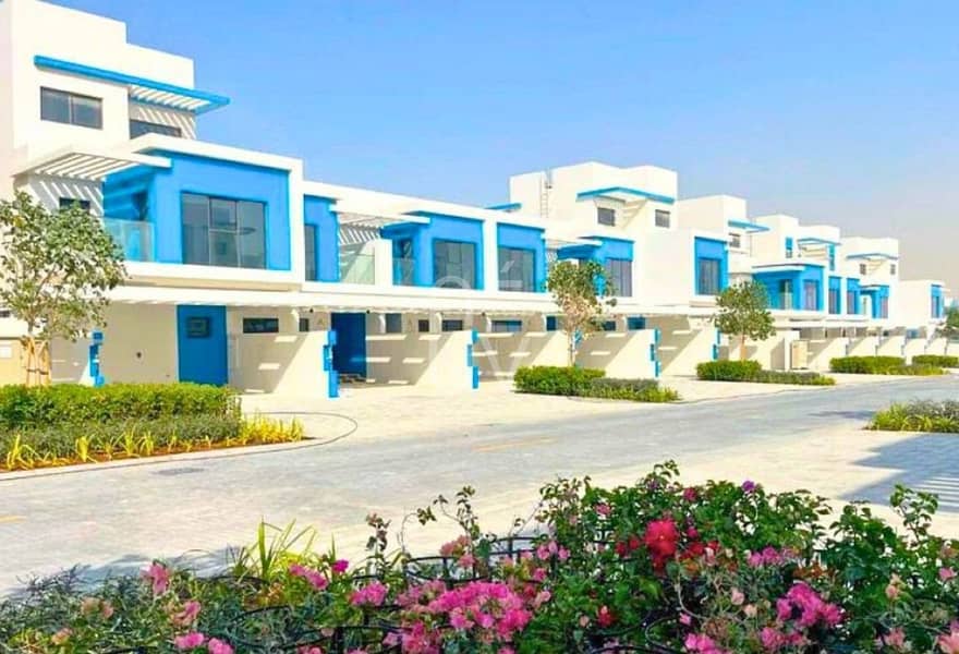 4BR Villa | Unfurnished | Spacious Layout