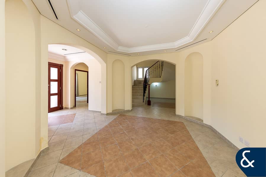 Huge Plot | Cul-De-Sac Location | 5 Bedroom - Image 10