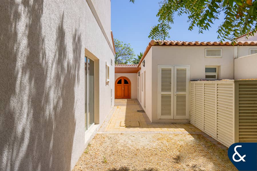 Huge Plot | Cul-De-Sac Location | 5 Bedroom - Image 28