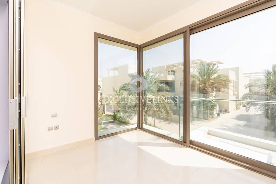 Garden Villa | Available 16th March | 4 BR - Image 16