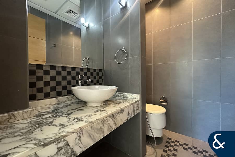 Four Bedrooms | Single Row | Legacy Nova - Image 10