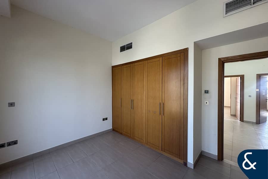 Four Bedrooms | Single Row | Legacy Nova - Image 15