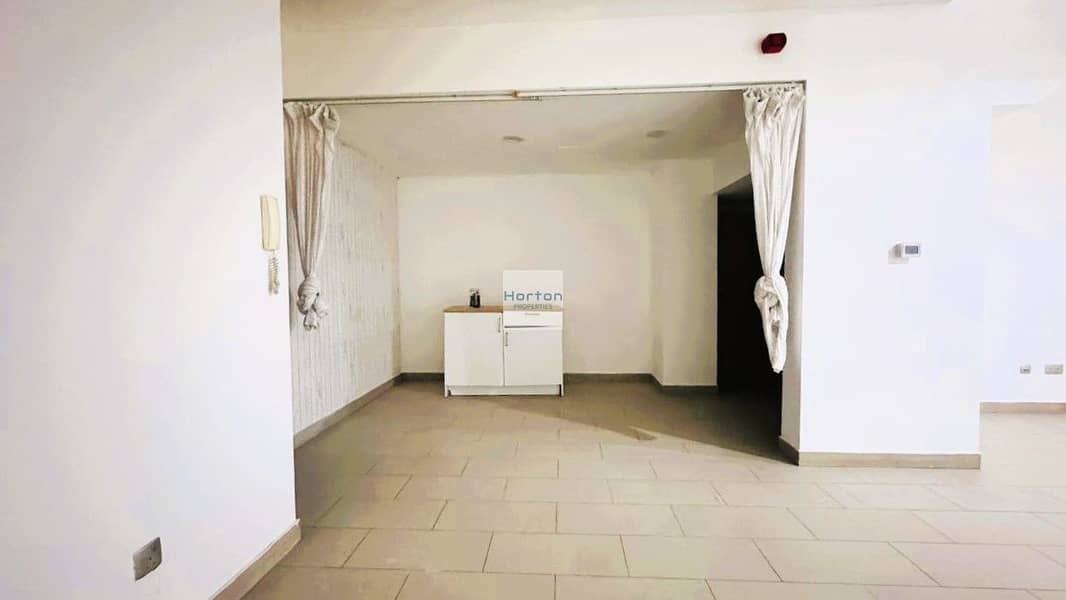 UNFURNISHED I SPACIOUS VILLA I PRIME LOCATION