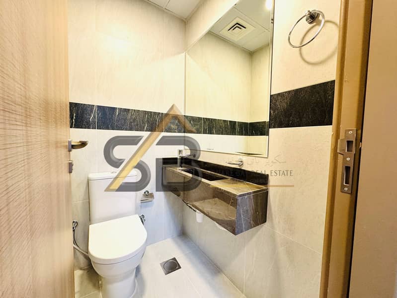 Spacious 1BHK Apartment With Big Balcony Building Have All Facilities - Image 9