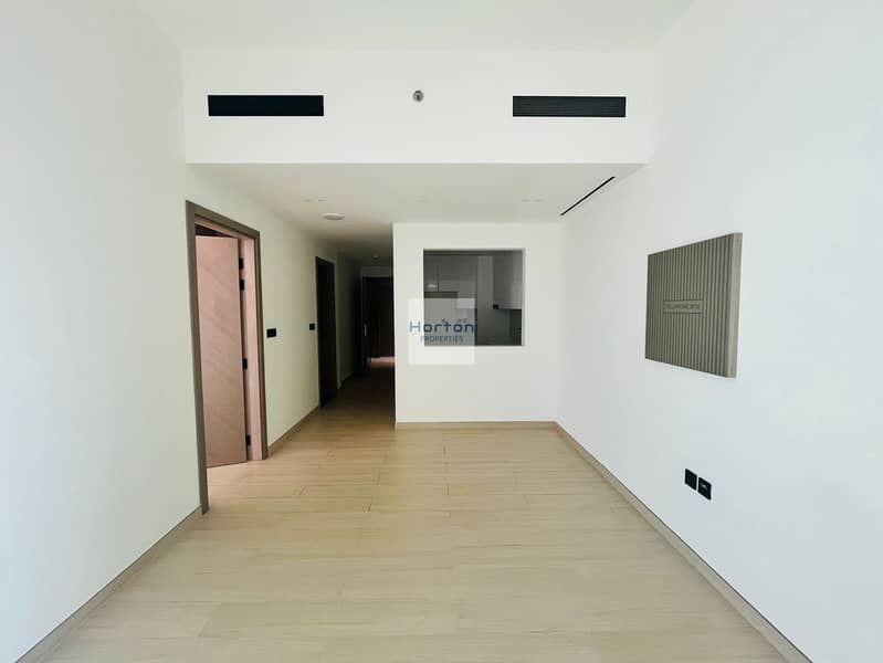 UNFURNISHED I NEGOTIABLE I READY TO MOVE