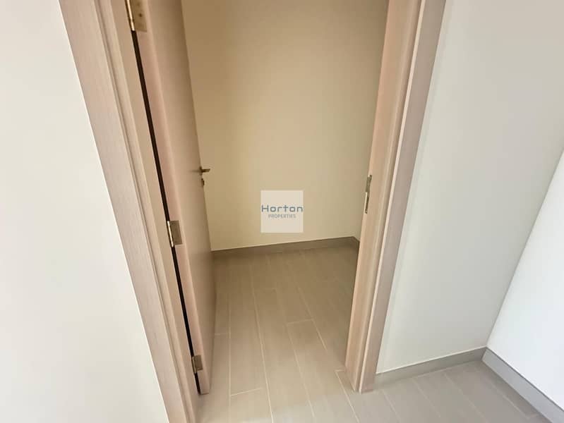 1BR+STORAGE I PRIVATE POOL I READY TO MOVE - Image 10