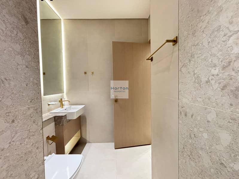 1BR+STORAGE I PRIVATE POOL I READY TO MOVE - Image 15