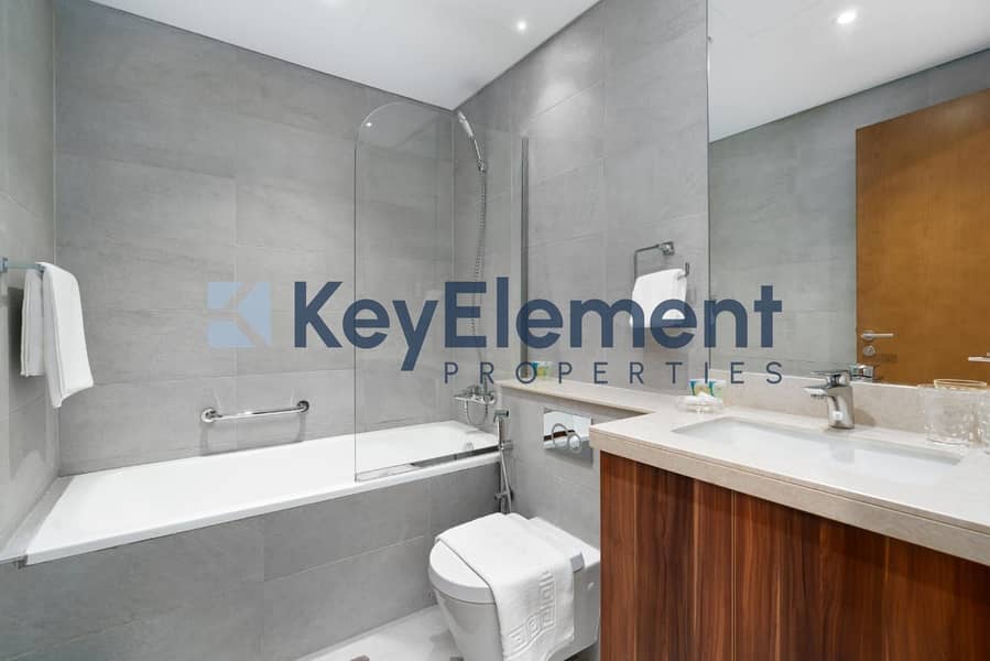 Waterfront Living | Spacious Layout | Prime Location - Image 15