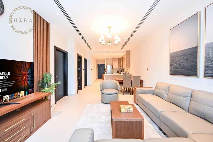 Elite Downtown 2 // Furnished One Bedroom (Monthly Options)