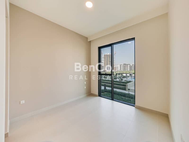 Brand New | Pool and Park View | Chiller Free - Image 6