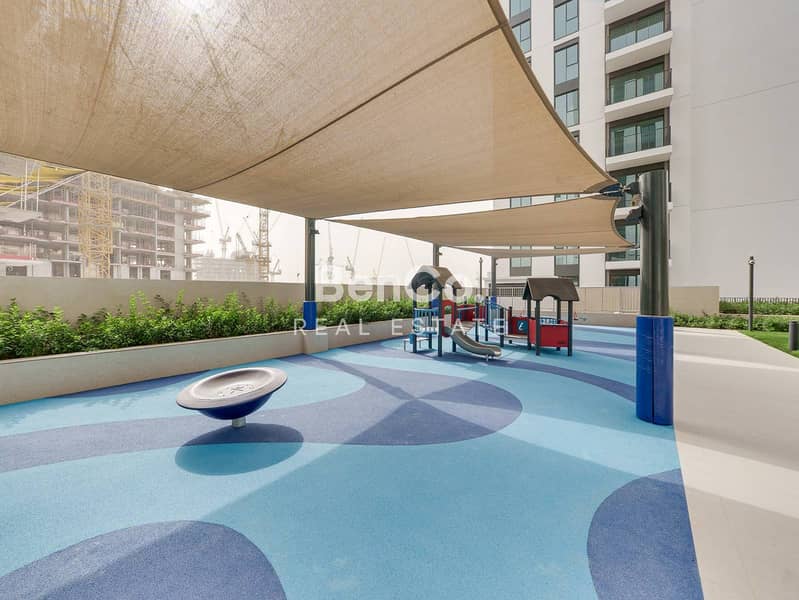 Brand New | Pool and Park View | Chiller Free - Image 20