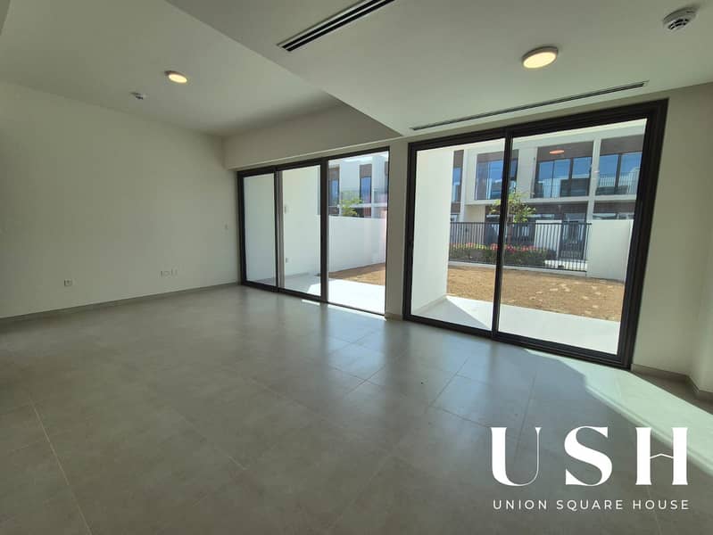 CLOSE TO POOL AND PARK | READY TO MOVE IN | NEW