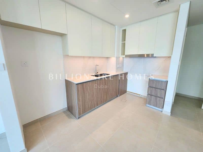 Single Row | Vacant | Prime Location - Image 6