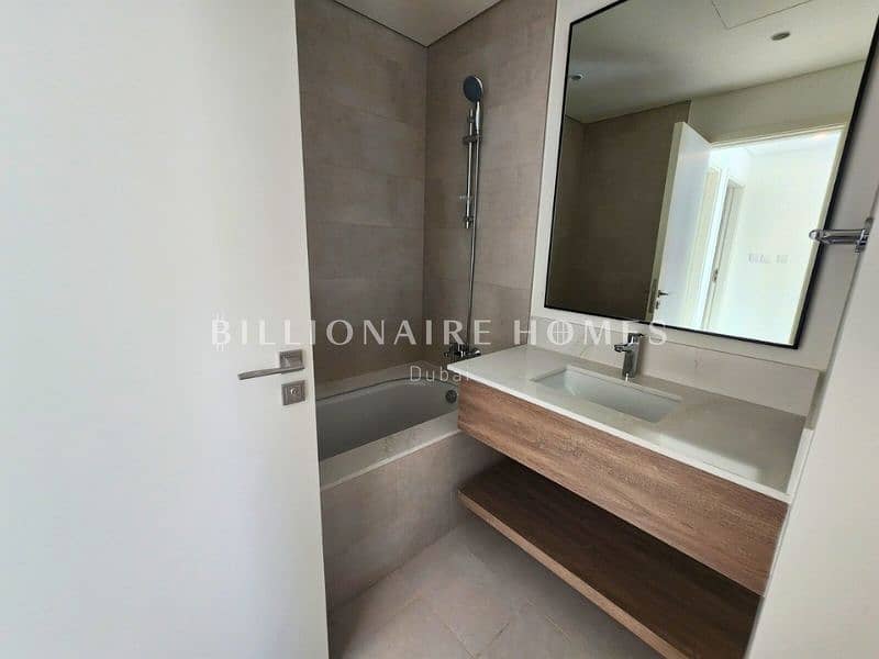 Single Row | Vacant | Prime Location - Image 14