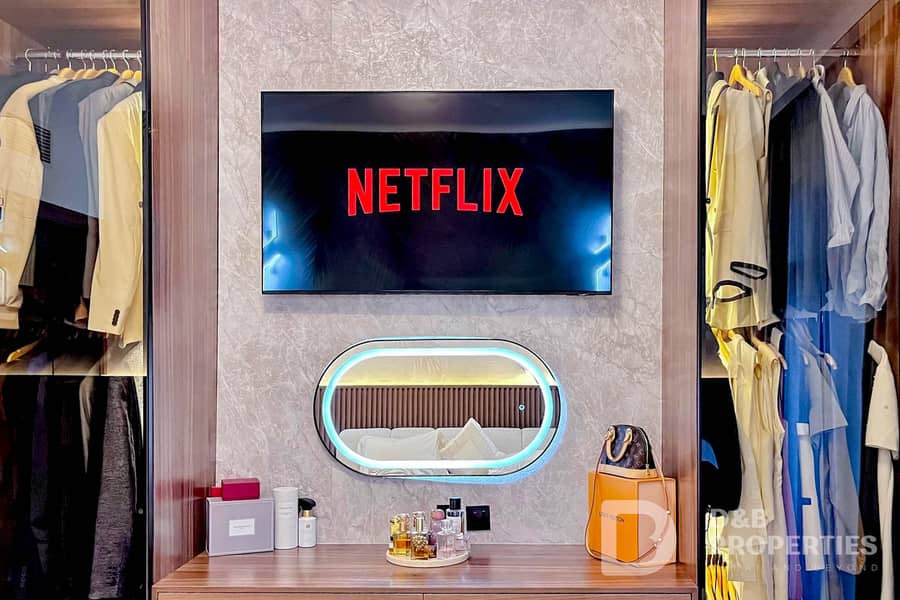 Fully Upgraded | Vacant | Luxurious - Image 7