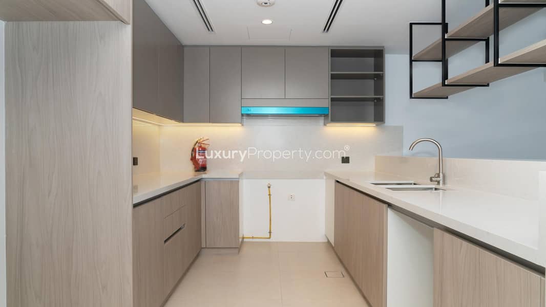 3 Bed Townhouse | Aura Gardens | Vacant