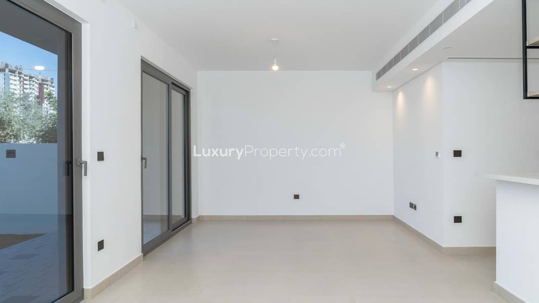 3 Bed Townhouse | Aura Gardens | Vacant