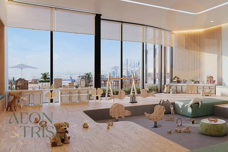 Corner Unit | Palace View | Great Investment - Image 9